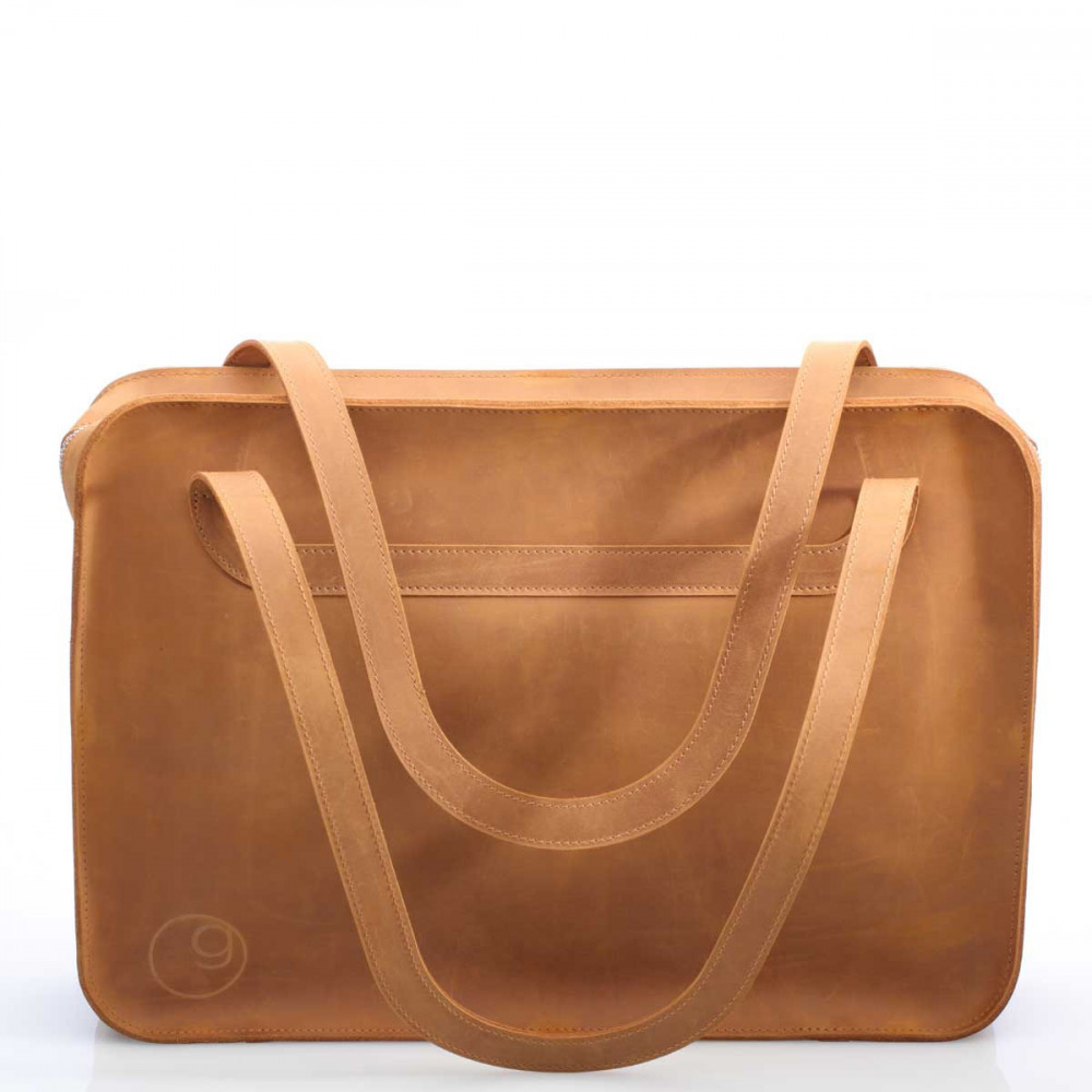 ZIP BAG - leather bag with felt inlay for 13" laptops - made in Germany - available in black, dark brown and camel